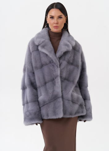 Короткая норковая шуба с английским воротником Короткая норковая шуба с английским воротником