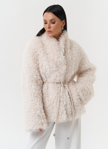 Шуба из эко меха под овчину