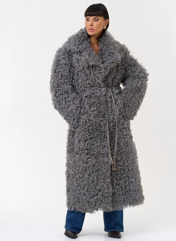 Женская двухсторонняя дубленка с английским воротником