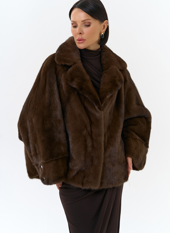Укороченная шуба из меха норки 