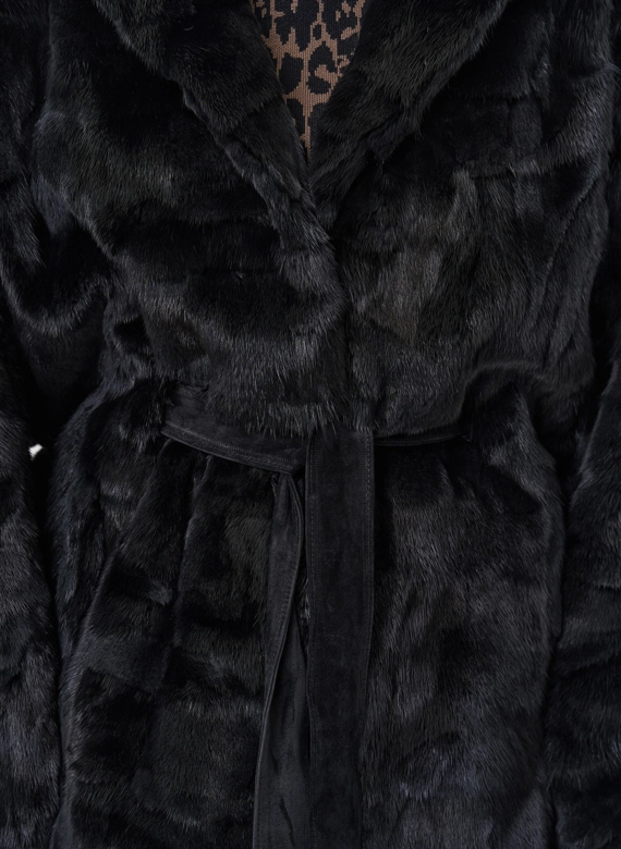 Шуба из меха норки с поясом