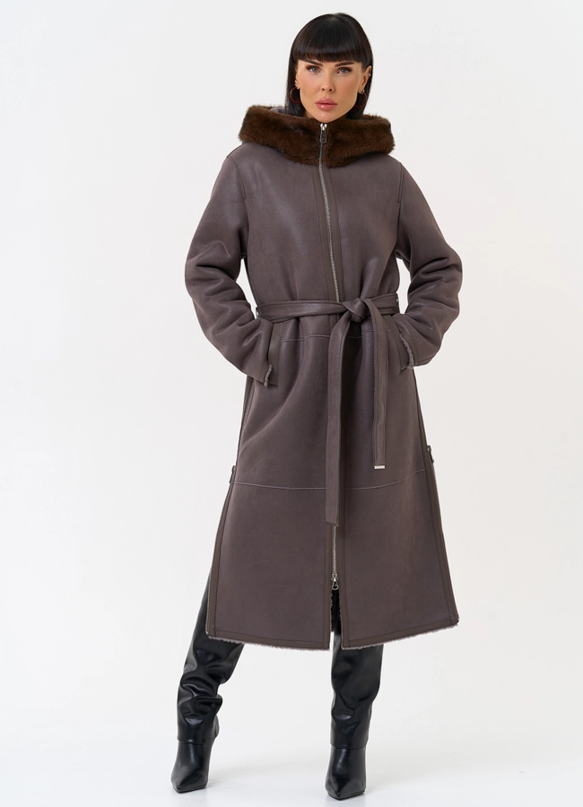 фото Женская дубленка из эко замши с поясом модель № 31515