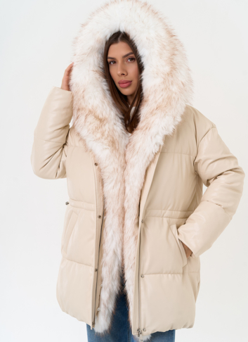 Женский пуховик из эко кожи с отделкой из эко меха Женский пуховик из эко кожи с отделкой из эко меха