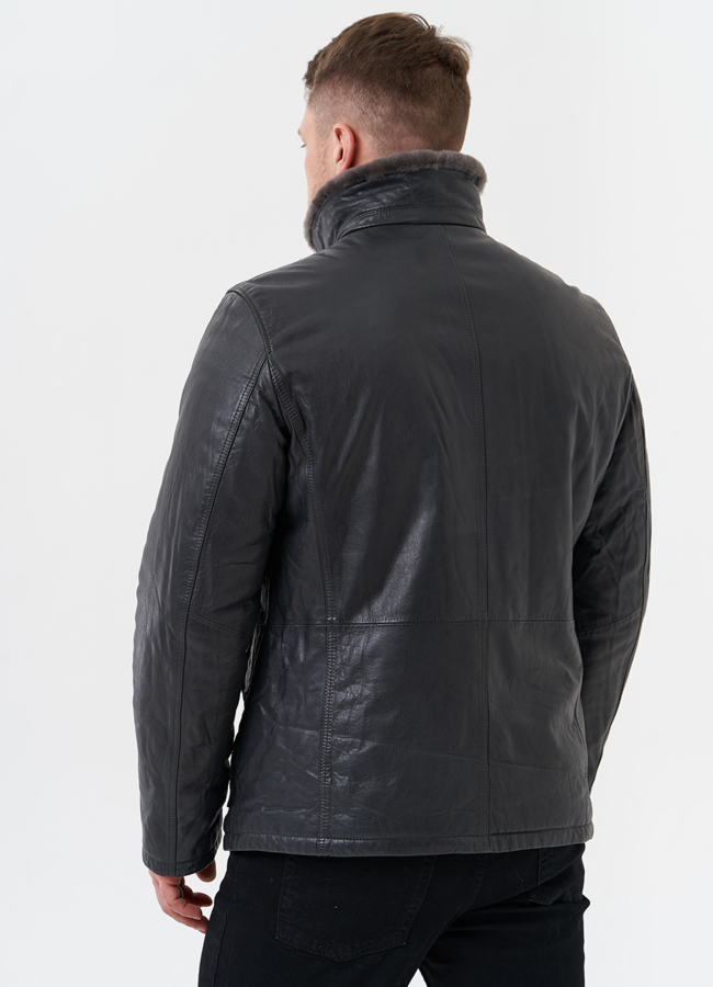 Куртка из натуральной кожи с отделкой из мутона модель № 28950 в рассрочку