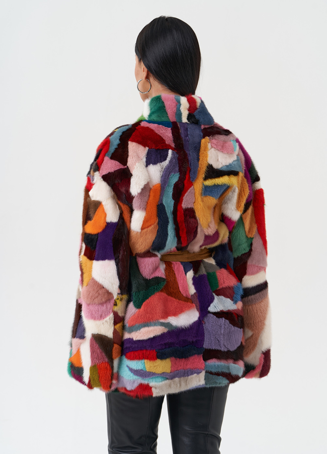 Яркая шуба из меха норки модель № 27622 в кредит