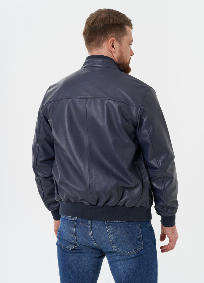 Мужская кожаная куртка 