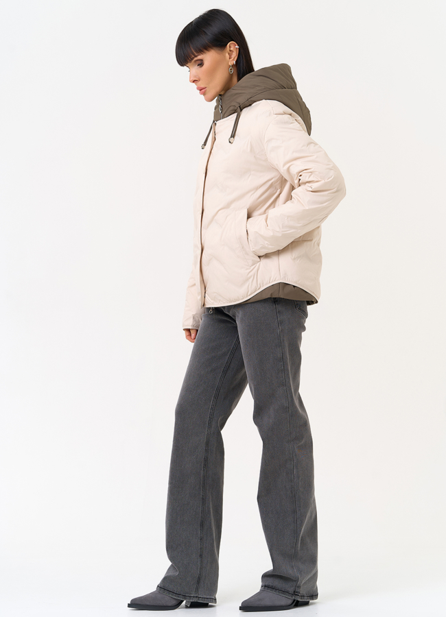 Женская куртка с контрастным капюшоном модель № 31543 универмаг малина